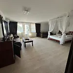 Complex Gec-histria Resort