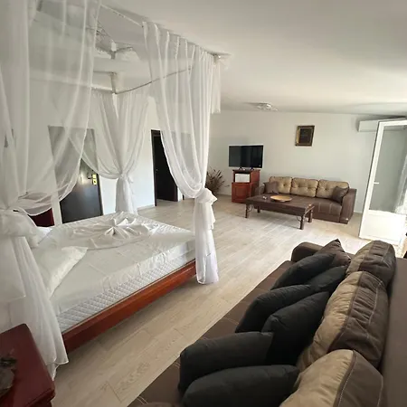 Fontahis Complex Mamaia